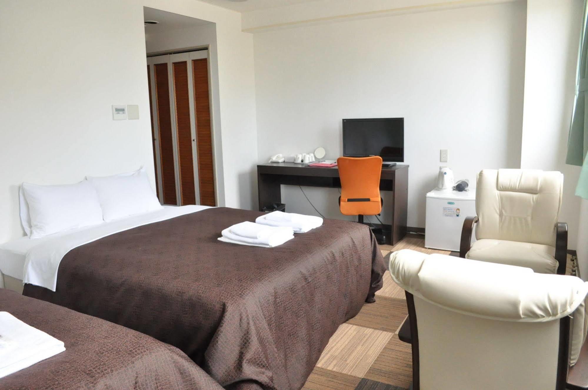 Hotel Select Inn Saitama Moroyama Ogose Екстер'єр фото